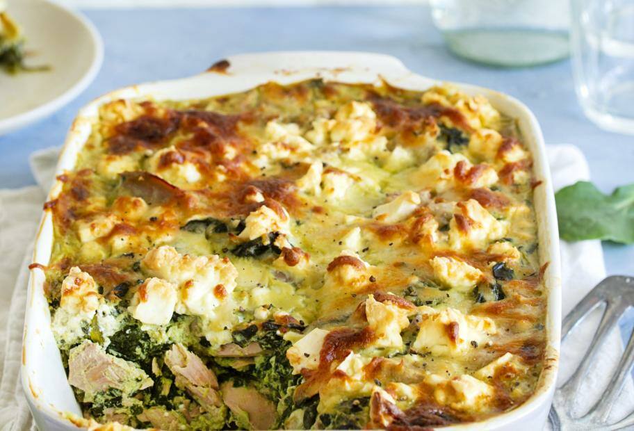 Schneller High Protein Thunfischauflauf mit Blattspinat