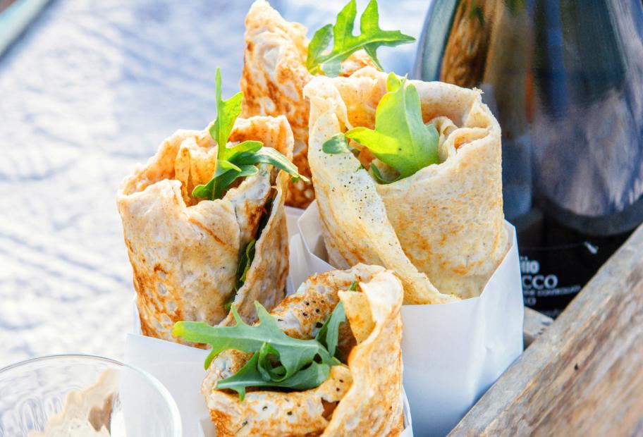 Buchweizenwraps mit geräuchertem Lachs