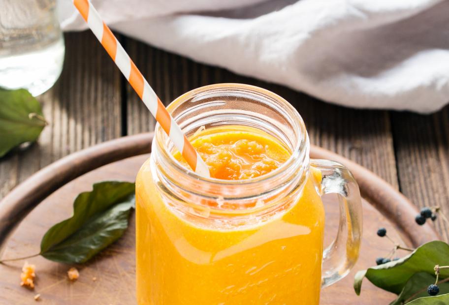 Orangen-Karotten-Smoothie | Lowcarb.de