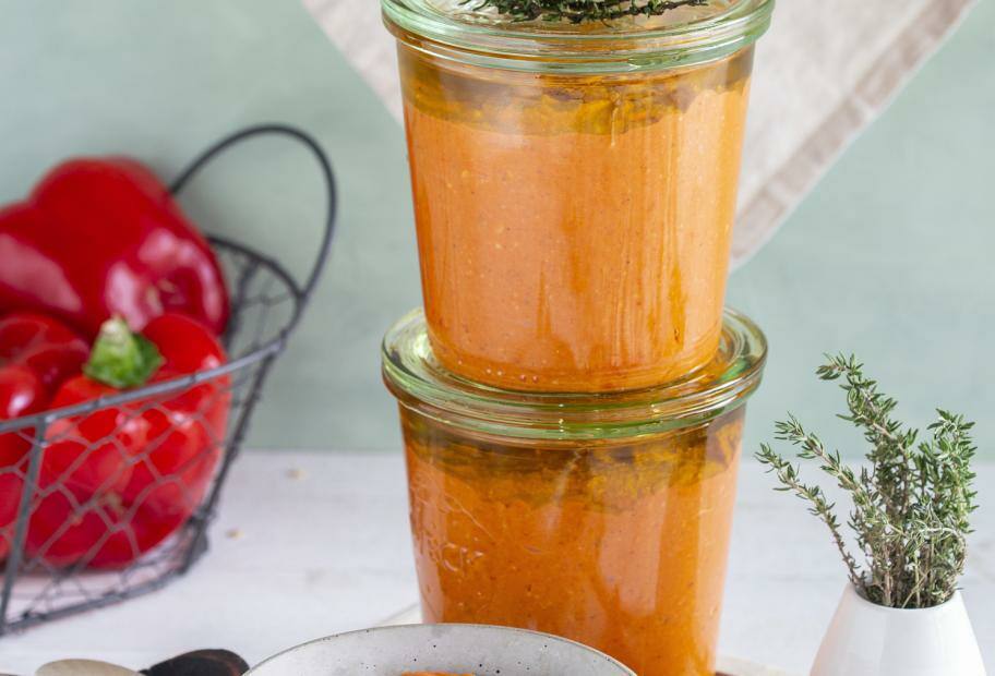 Rotes Pesto mit gegrillter Paprika