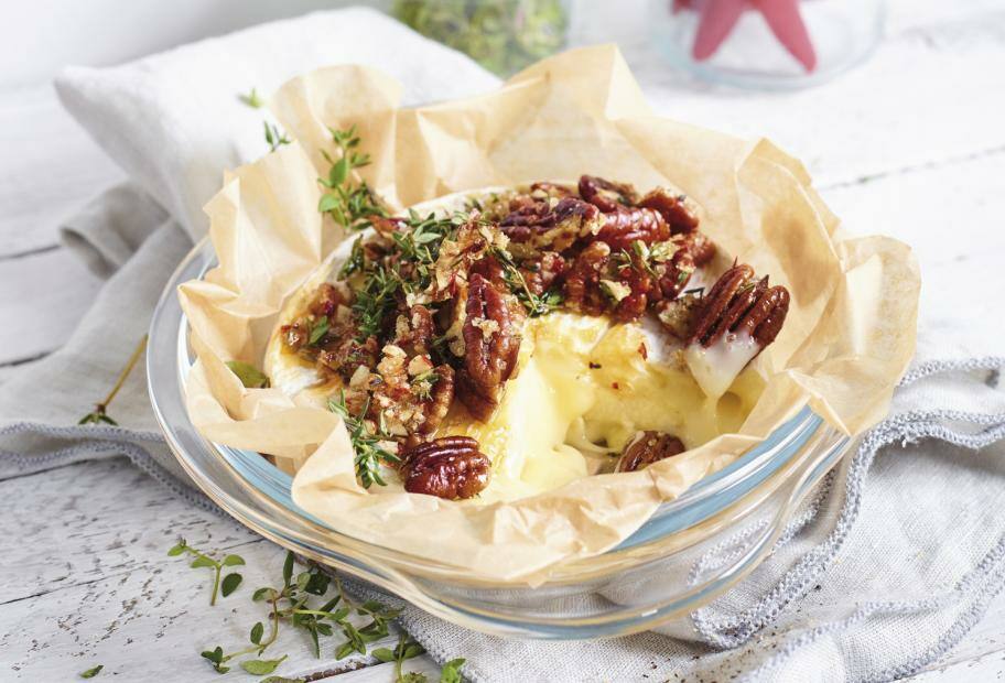 Gebackener Camembert mit Nüssen
