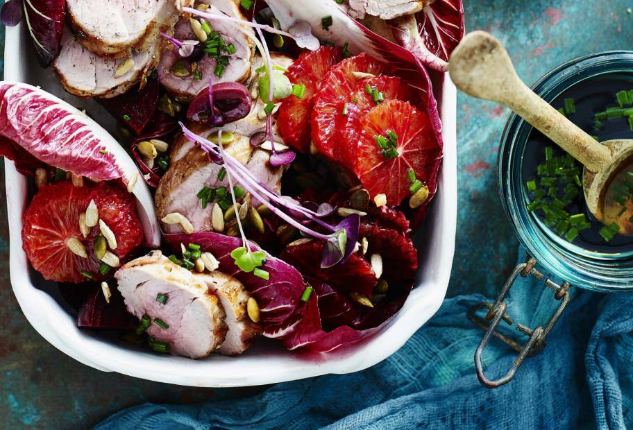 Rote-Bete-Salat mit Blutorangen und Schweinefilet
