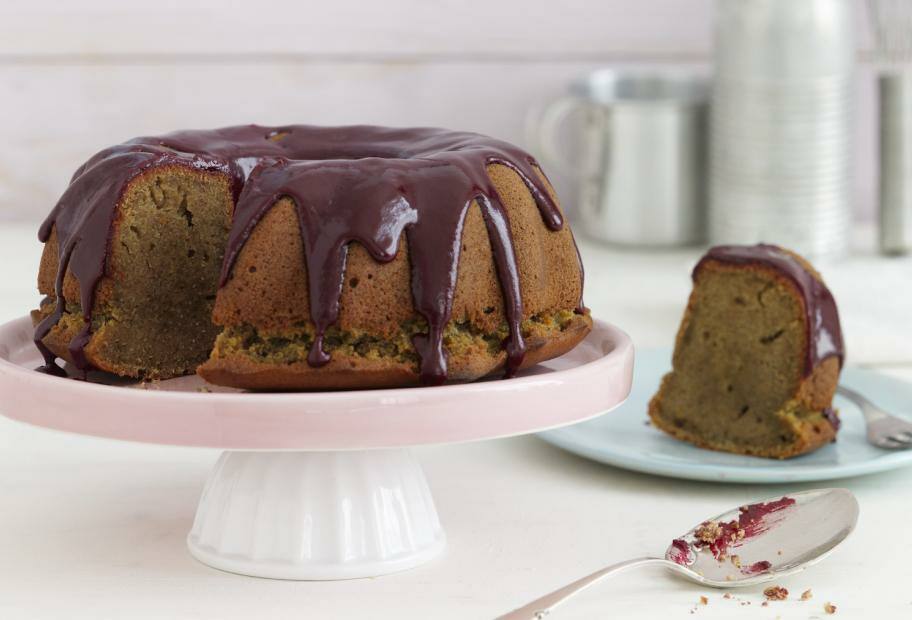 Veganer Rote-Bete-Kuchen mit Schokoglasur