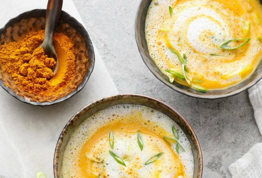 Möhrencremesuppe mit Ingwer