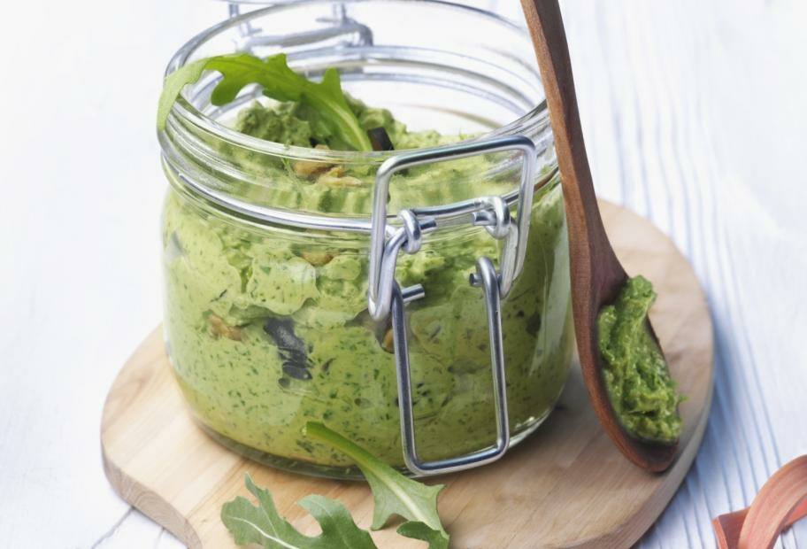 Rucola-Walnuss-Creme