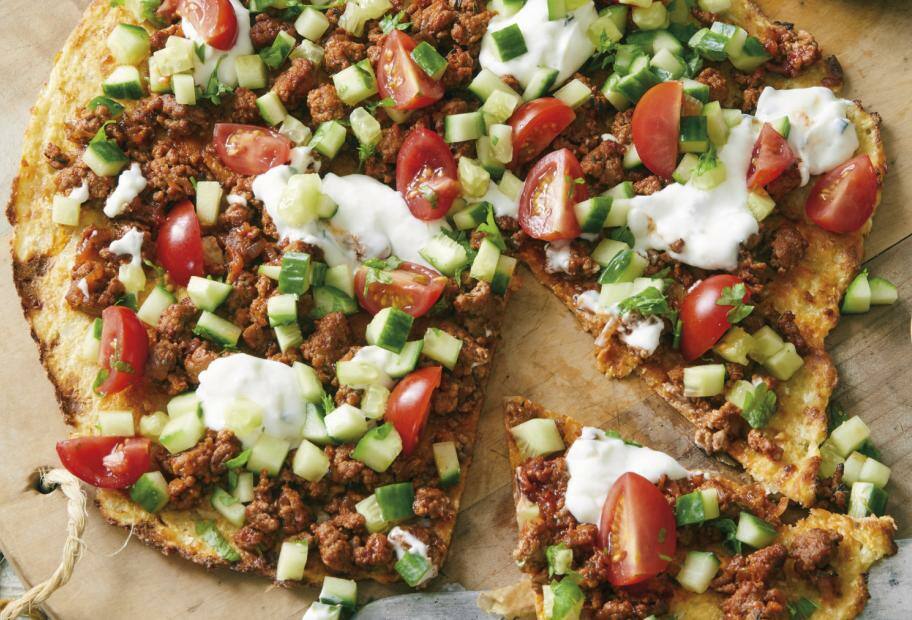 Blumenkohl-Lahmacun mit Tzatziki