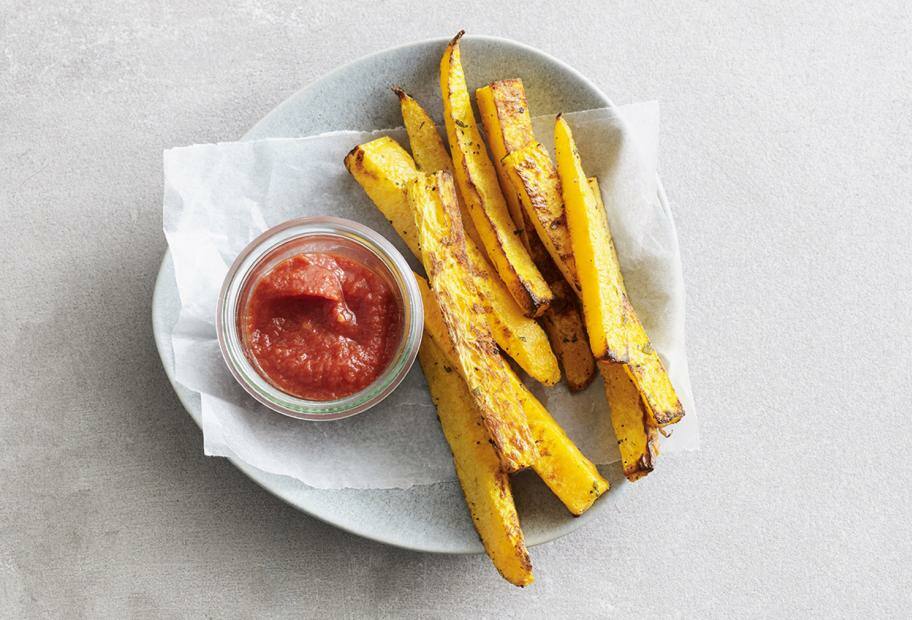 Kürbis-Pommes mit Tomaten-Dip
