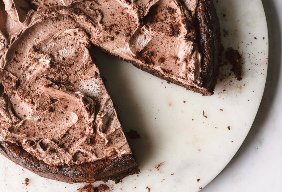 Einfacher Must-have Schokoladenkuchen mit Frischkäse-Frosting 