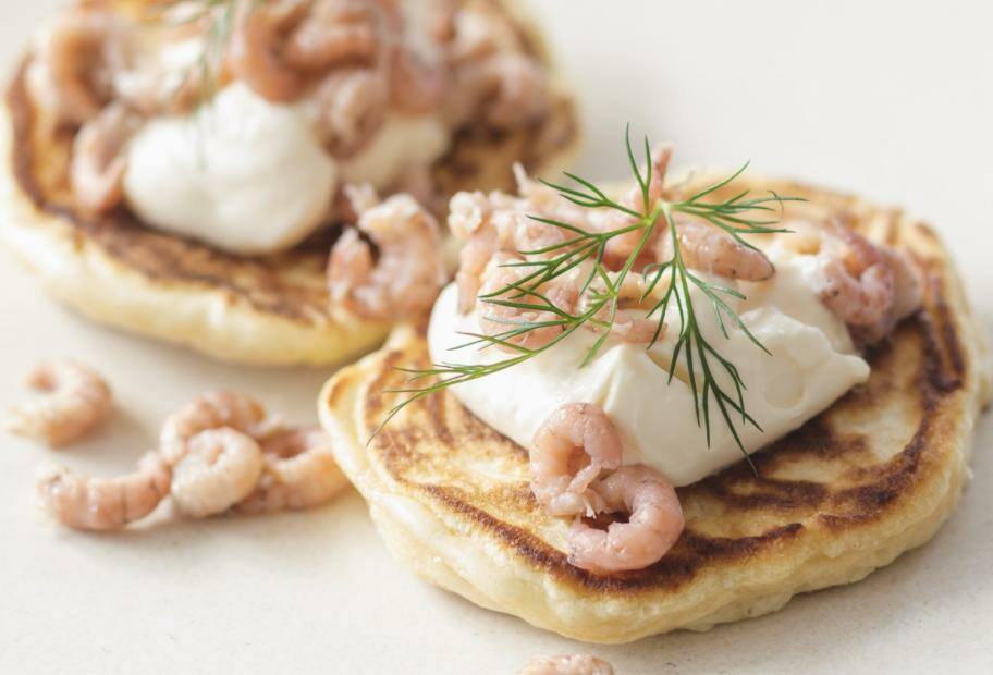 Pancakes mit Nordseekrabben