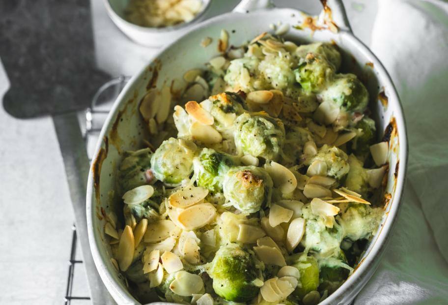 Rosenkohlauflauf mit Speck