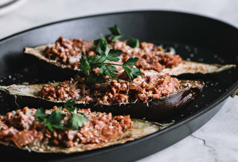 Gefüllte Auberginen mit Bolognesesauce Lowcarb.de