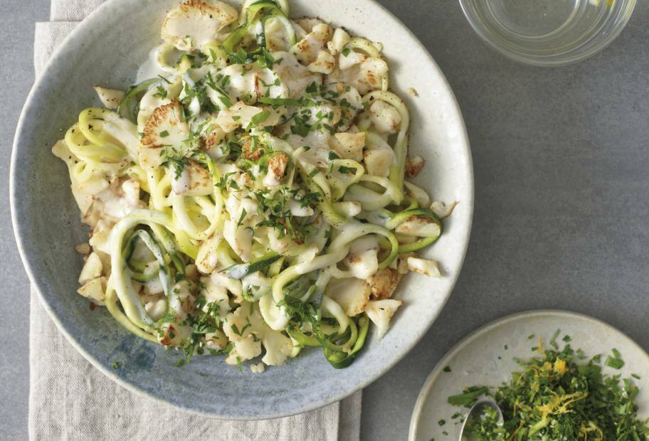 Die cremigsten Zucchini-Nudeln "Alfredo"
