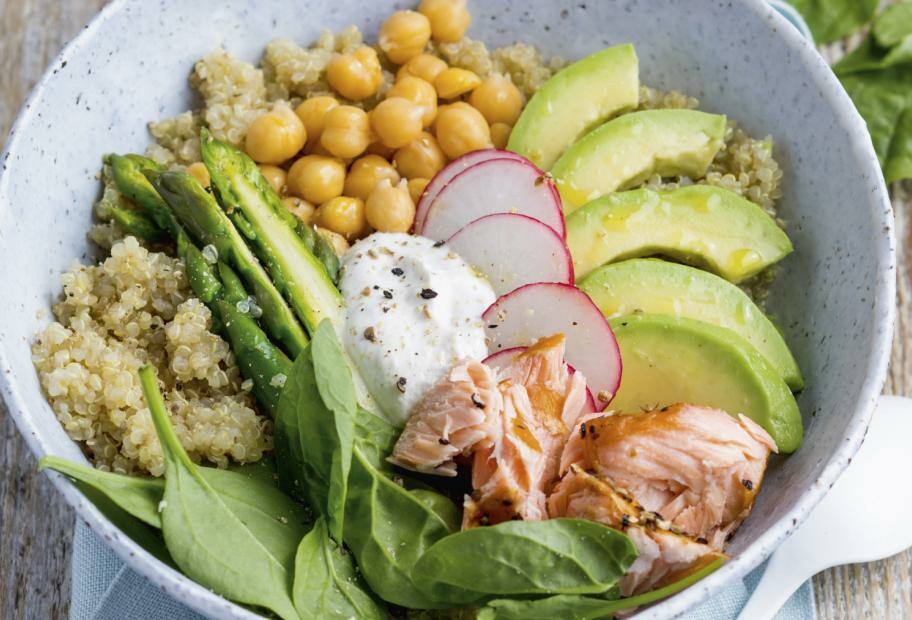 QuinoaBowl mit Lachs und Gemüse Lowcarb.de
