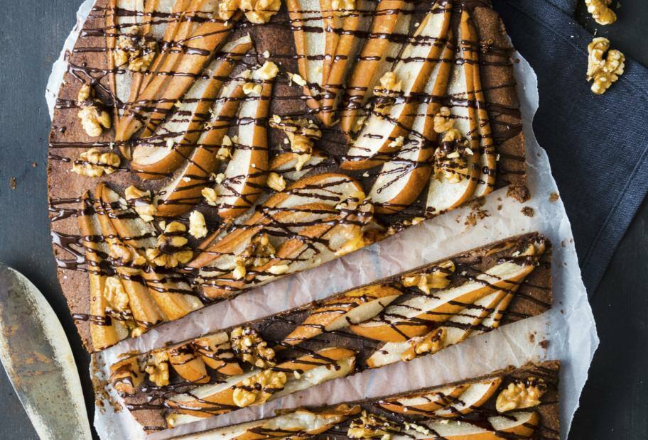 Birnen-Galette mit Walnüssen und Schoko