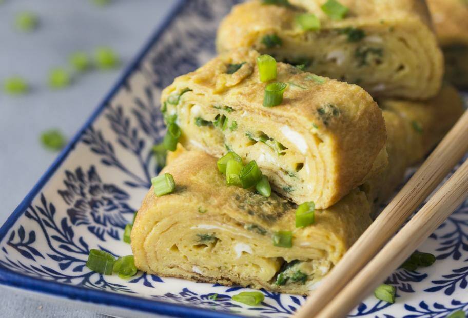 Tamagoyaki – japanische Omelettröllchen