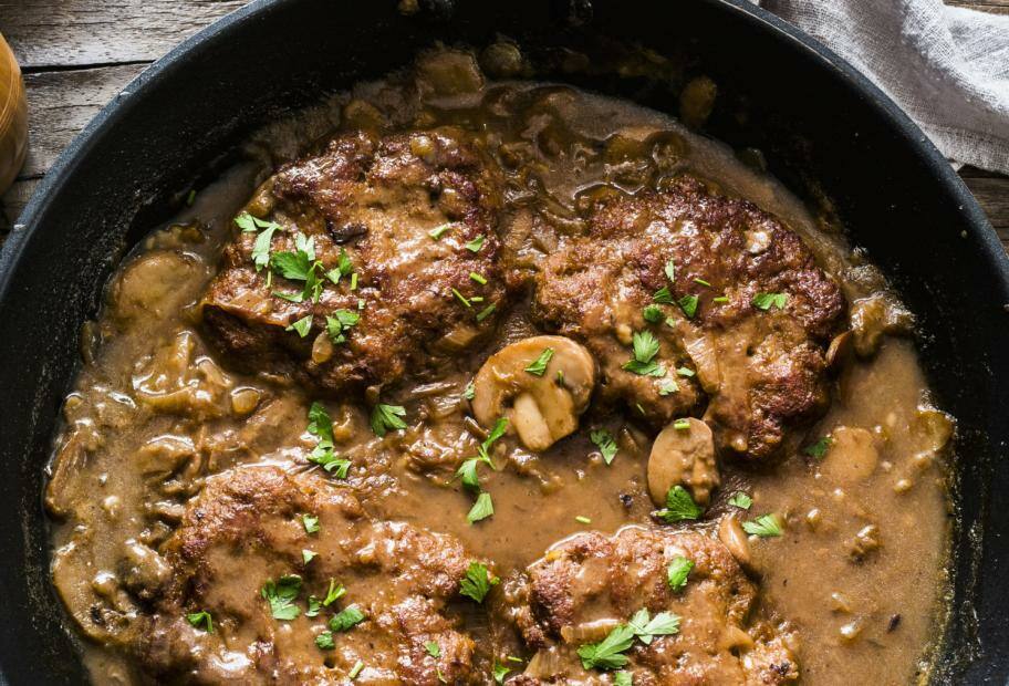 Frikadellen in Champignon-Sahne-Sauce