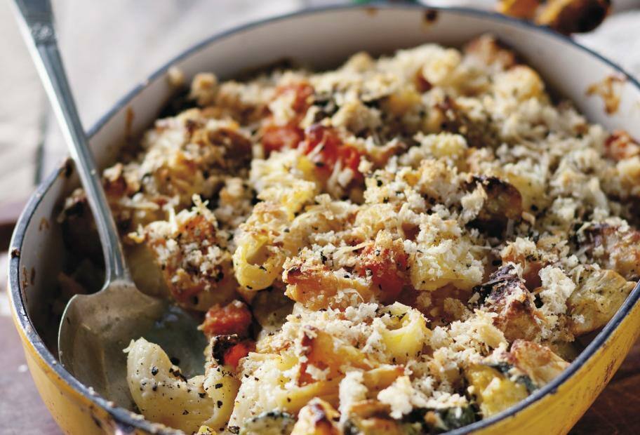 Auflauf mit Wurzelgemüse und Nudeln