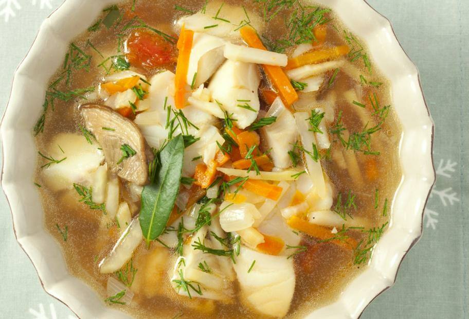 Weihnachtliche Kabeljausuppe mit Shiitake