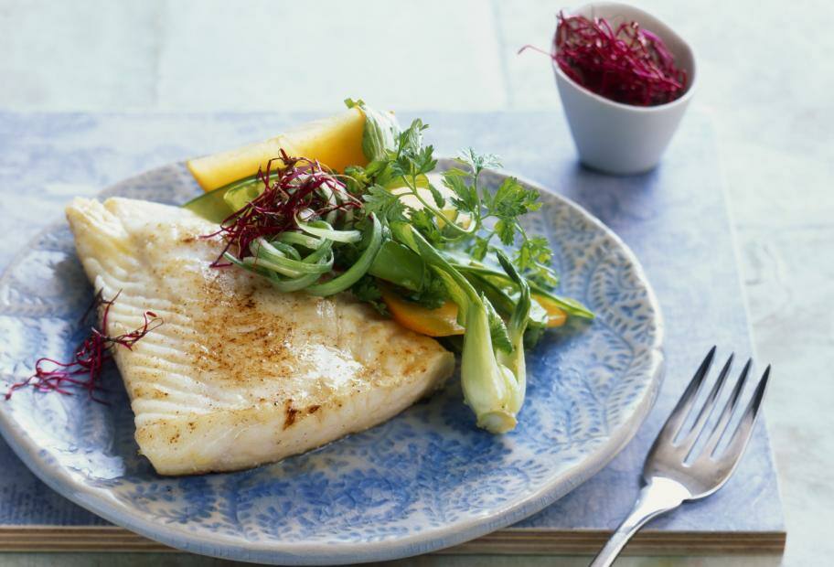 Low Carb Pangasius mit Pak Choi-Salat