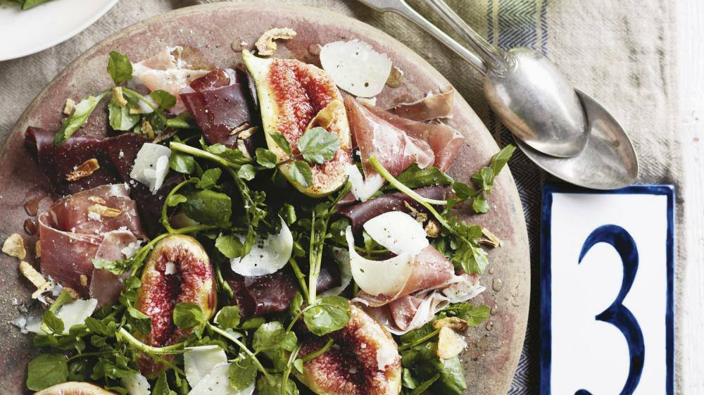 Brunnenkresse-Salat mit Feigen und Bresaola | Lowcarb.de