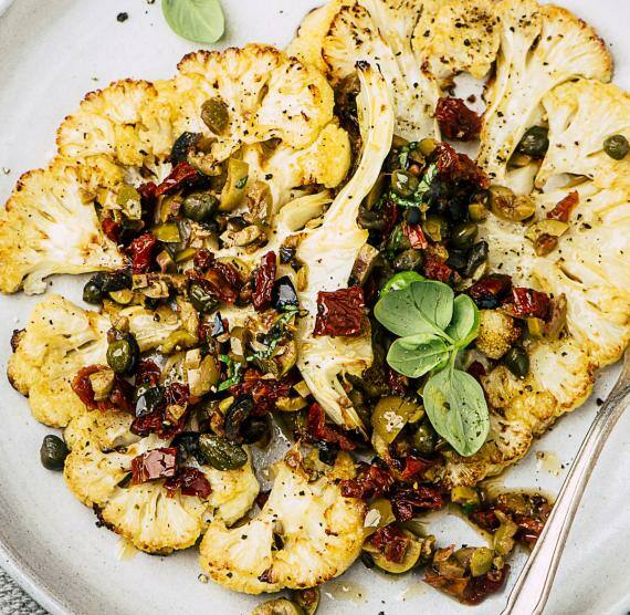 Teller mit Bkumenkohl