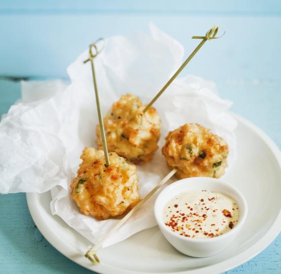 Garnelenbällchen mit scharfer Mayonnaise