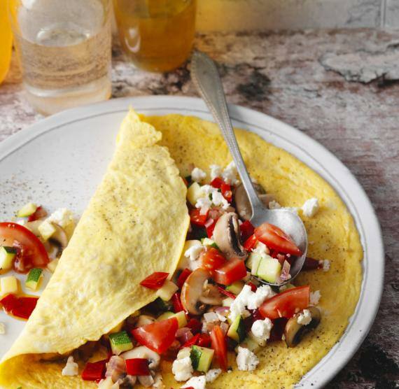 Keto-Omelett mit Feta und Pilzen | Lowcarb.de