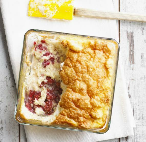 Himbeer-Quark-Soufflé in Auflaufform