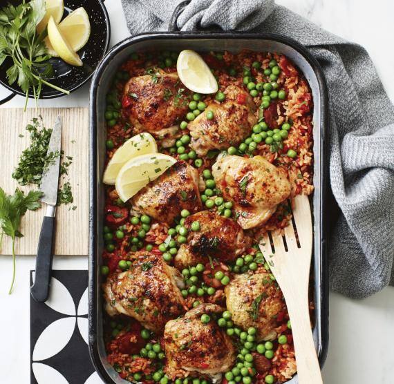 Bratreine mit Hähnchen, Erbsen und Zitrone