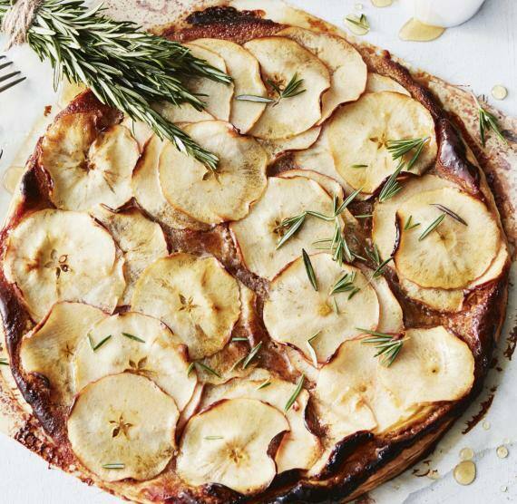 Torte mit Apfelscheiben